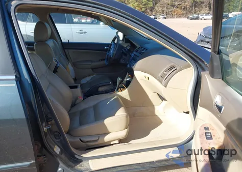 2005 Honda Accord 2.4 Ex z USA, uszkodzony, nr VIN 1HGCM56805A071326